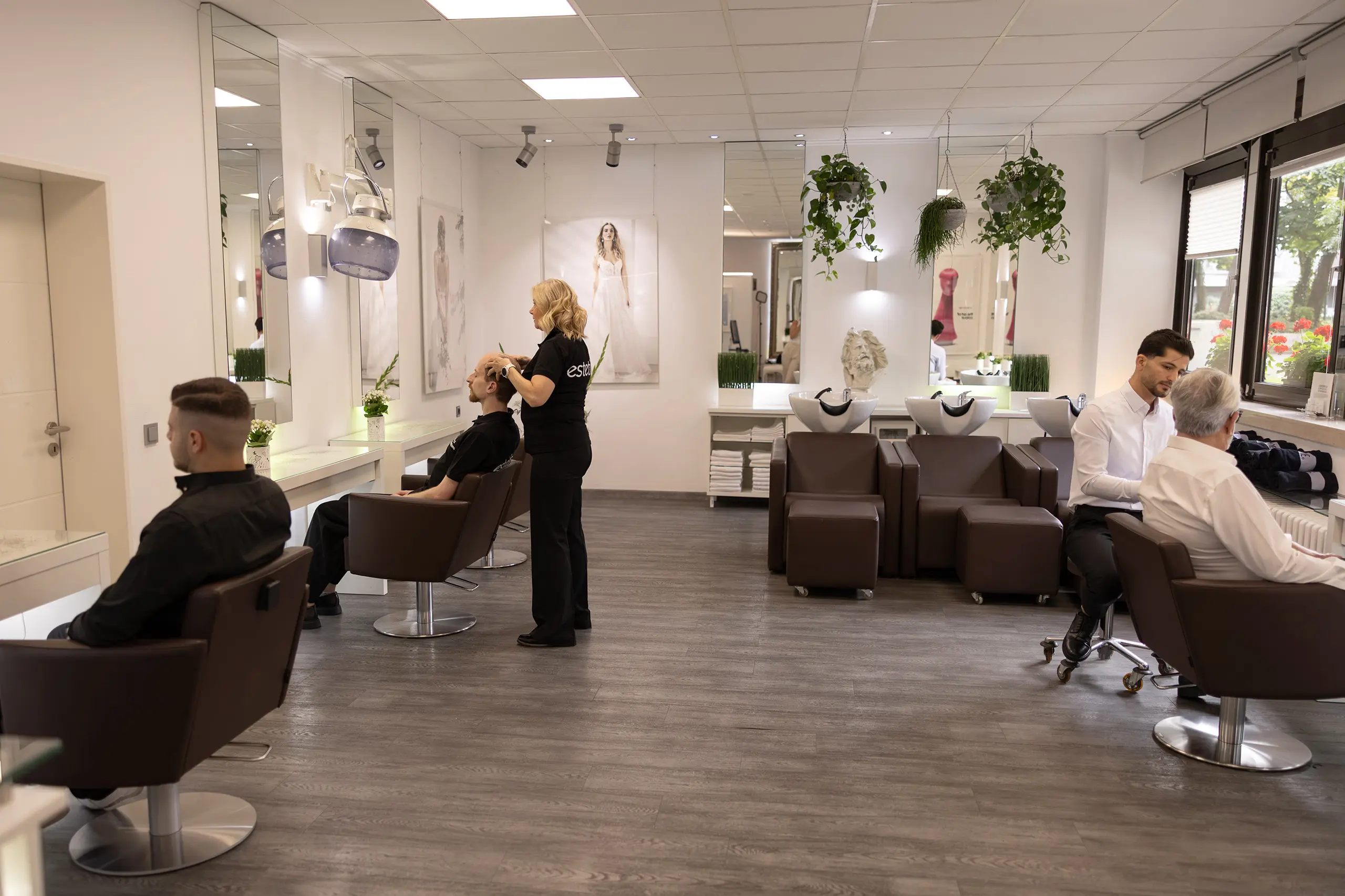 Friseur Estetica Team Styling 3